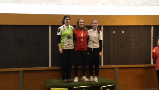 Bronce de Andrea Muñoz en trofeo nini