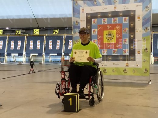 EE433EF0-B6A8-43D0-89B6-F1CF6DD77CF4